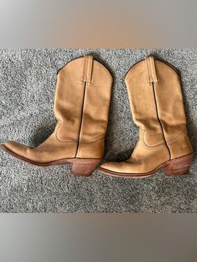 FRYE Men’s Cowboy Boots